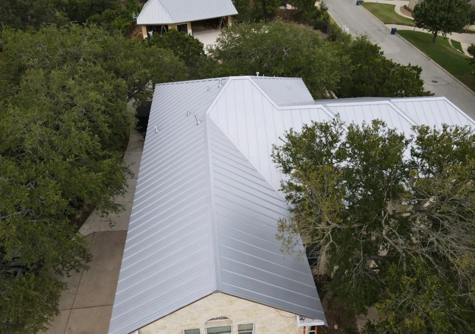 Metal Roof Repair in York, MI